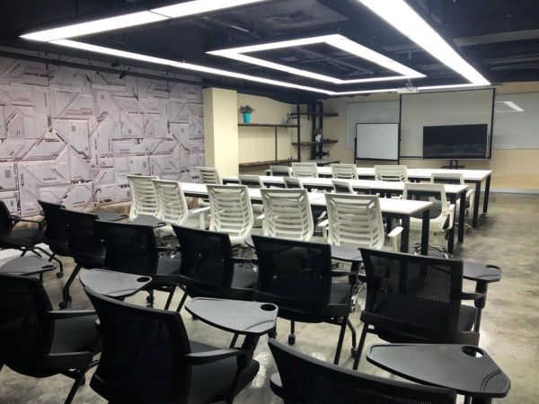 陽光世界傳媒 以專業(yè)商務信息咨詢，賦能企業(yè)品牌新未來